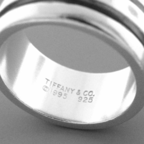 NEVER WORN!! Stunning Sterling Silver Tiffany & Co. Atlas Ring, Size 5.5 - Picture 3 of 4